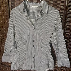 NY & Co Black and White Pinstripe Collared Quarter Sleeve Button Up Shirt Medium